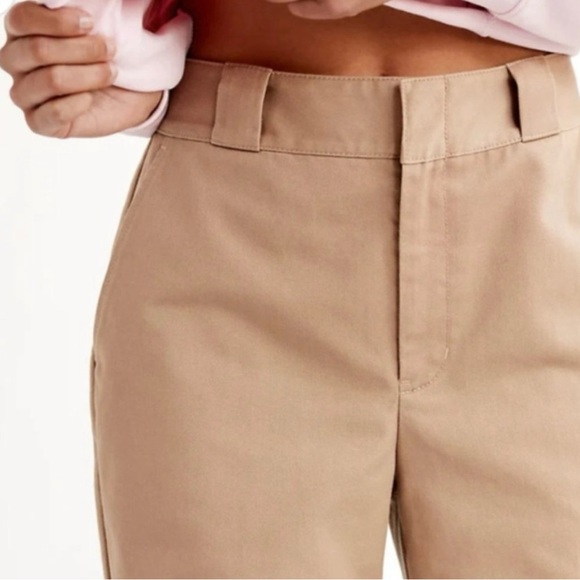 Aritzia TNA Skater Pant - Picture 7 of 8